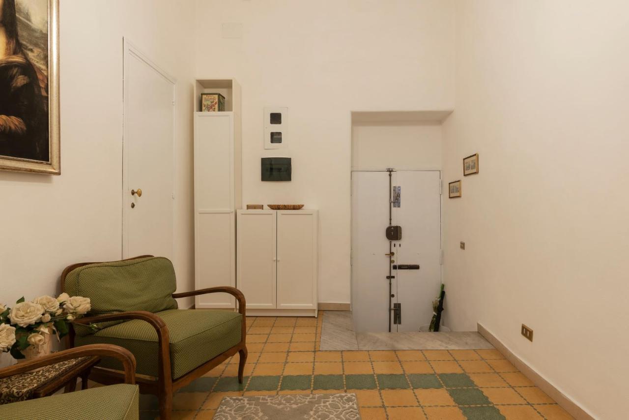 S. Ignazio Central * Roma